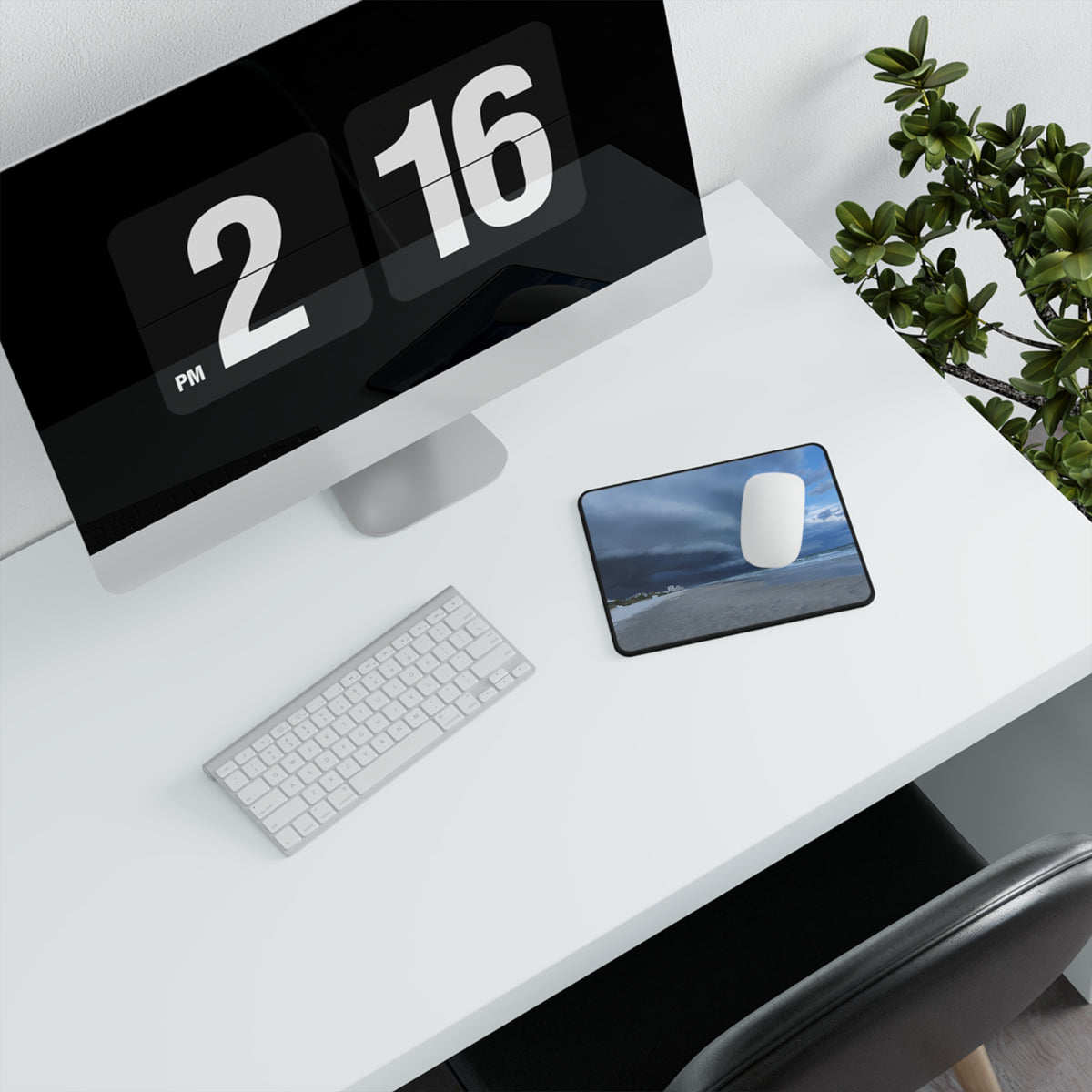 Stormy Beach Gaming Mouse Pad — Non‑Slip Ocean Storm Desk Mat